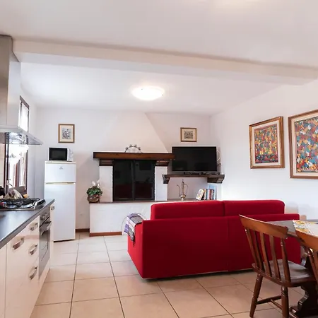 Casa Battaglia بيت للعطل